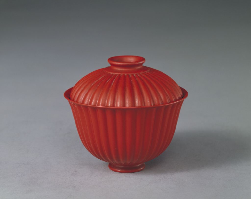 图片[1]-Bodiless vermilion lacquer chrysanthemum petal cover bowl-China Archive